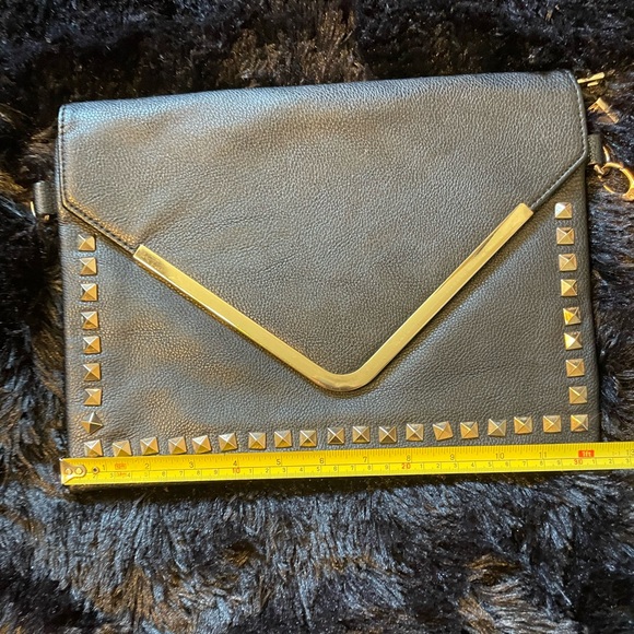 Black w/Gold Studs Clutch Bag - Picture 5 of 8
